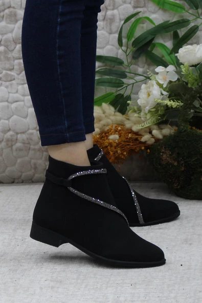 Mehmet Mete 4278 Siyah Taşlı Sıcak Astar Kaymaz Taban Kadın Bot ürün görseli
