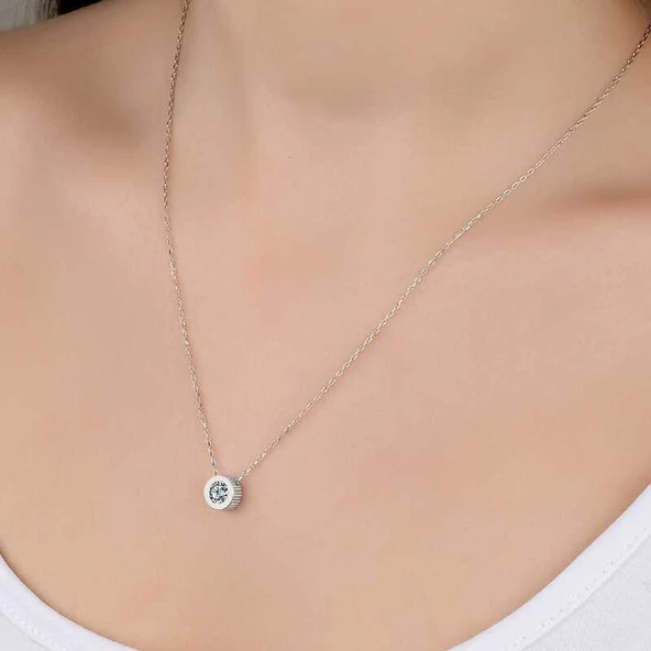 VGD Gumush Swarovski Taşlı Gümüş Çember Tektaş Bayan Kolye - 2