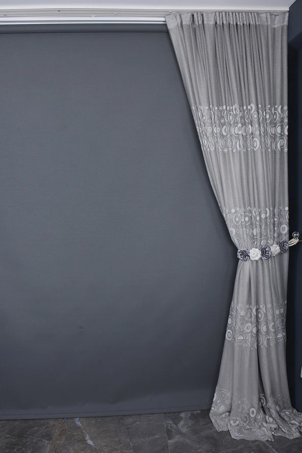 KDK 1560 DESEN GRİ RENK TEK KANAT Hazır dikilmiş Pileli Fon Perde 300*260 cm - Resim 6