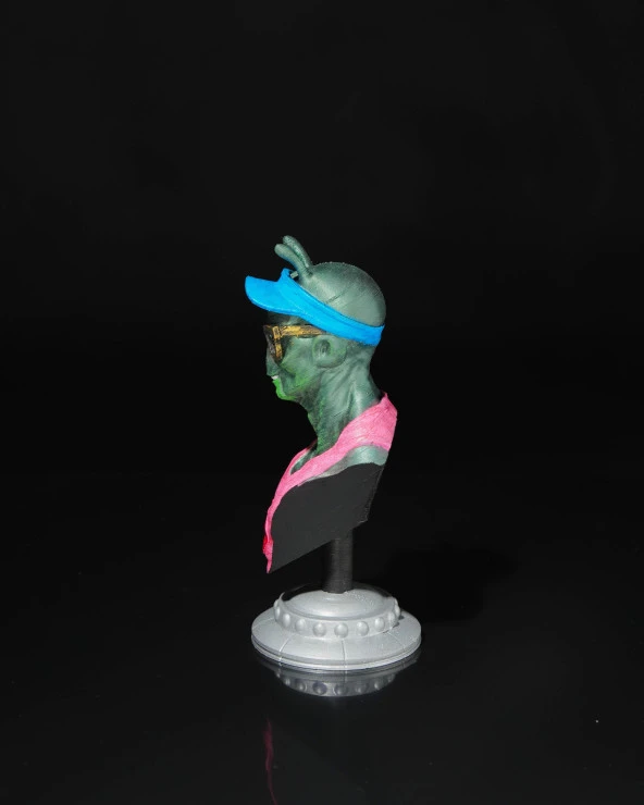 Uzaylı Turist Kevin Büst-Figür-Biblo - 4