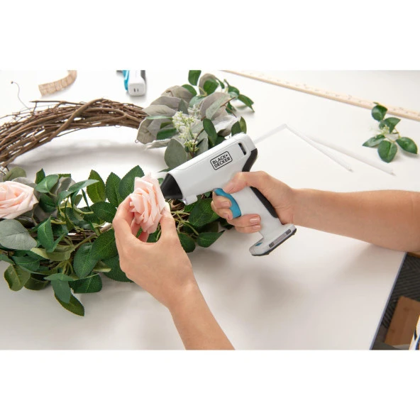 B&D 3.6V GLUE GUN - 10