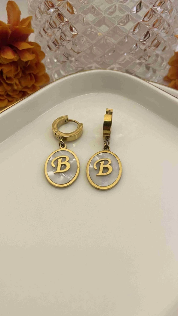 Aksesuar Çarşısı 316L Çelik Sedefli B Harf Küpe ürün görseli