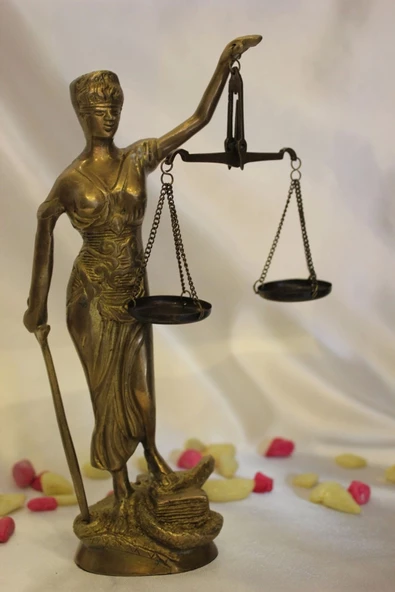 Pirinç Adalet Kadın Heykeli Themis Terazi Avukat Dekoratif Hakim Gold - 4