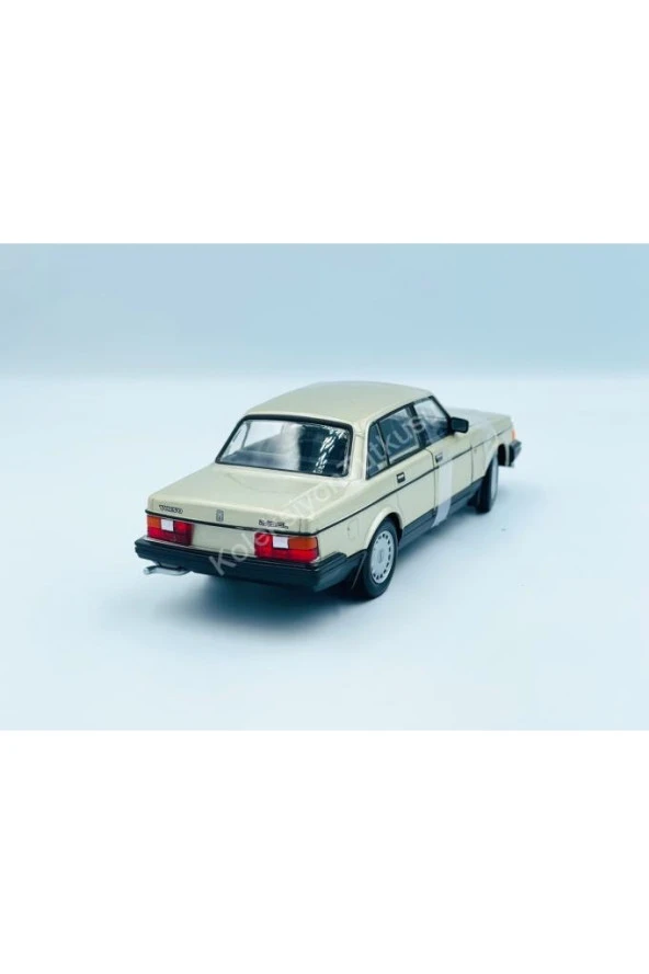 Welly 1/24 Volvo 240 Gl Model Araba Bronz - Resim 4
