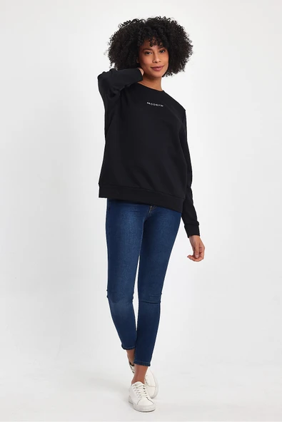 Kadın Bisiklet Yaka Rahat Kalıp 3 iplik Kalın Orta Brooklyn Nakışlı Sweatshirt SPR24SWk34 - 5