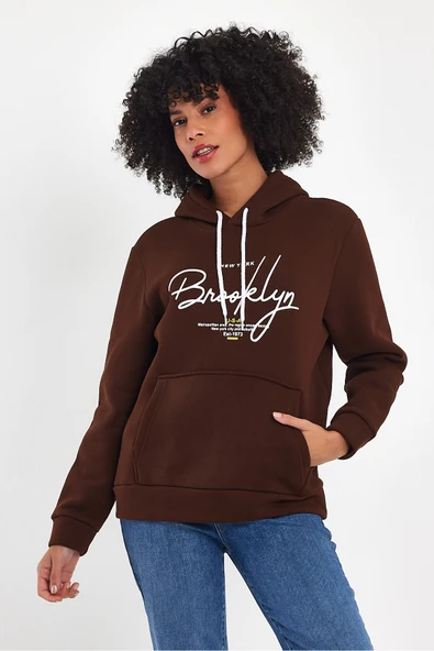 Kadın Kapşonlu Rahat Kalıp İçi Polarlı 3 iplik El Yazılı Brooklyn Baskılı SweatShırt spr24swk16 - 10