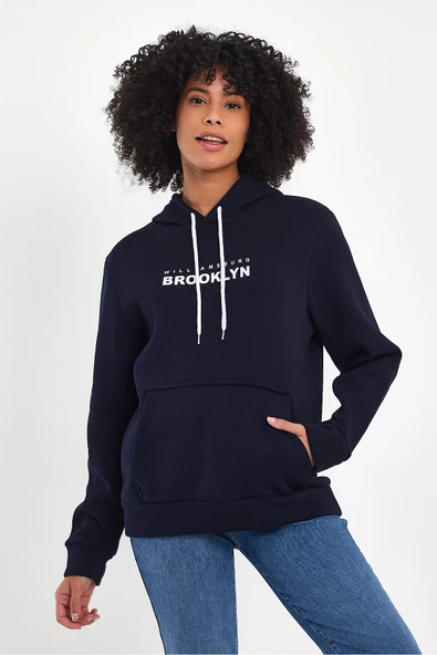 Kadın Kapşonlu Rahat Kalıp İçi Polarlı 3 iplik W. Brooklyn Baskılı Swetashırt spr24swk04 - 2