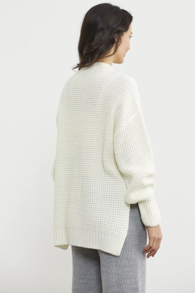 Arkası Uzun Salaş Triko Kazak - Kemik - Resim 5