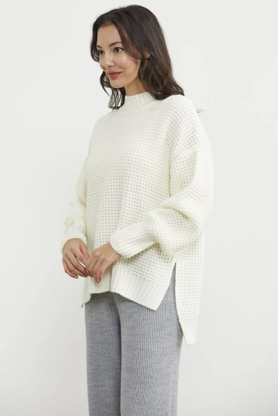 Arkası Uzun Salaş Triko Kazak - Kemik - Resim 4