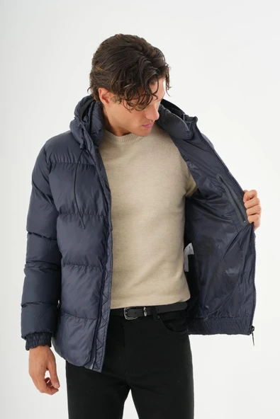 Erkek Regular Fit Astarlı Çok Cepli Kapuşonu Çıkan Rahat Mont - Resim 3