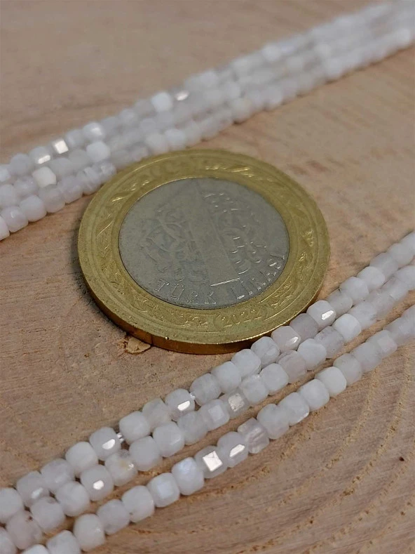 Ay Taşı Küp Şekilli Dizi 2.5mm (45302) - Resim 2