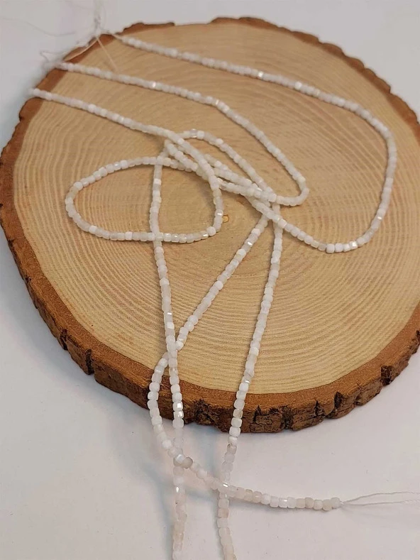 Ay Taşı Küp Şekilli Dizi 2.5mm (45302) - Resim 3