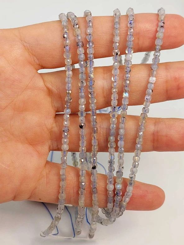 Labradorit Taşı Küp Şekilli Dizi 2.5mm (45304) ürün görseli 1