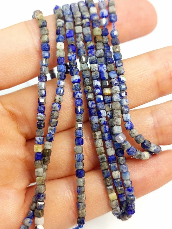 Lapis Taşı Küp Şekilli Dizi 2mm (45308) ürün görseli