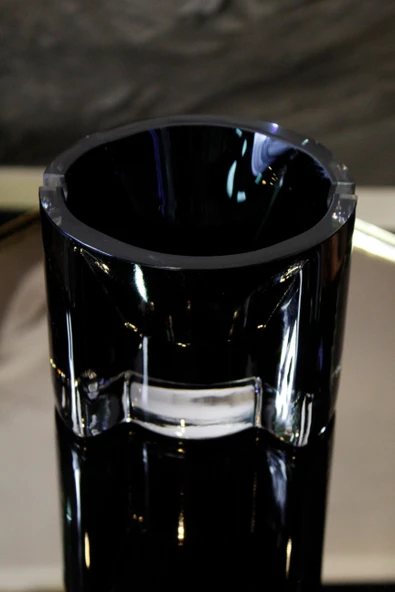 Paşabahçe Denizli Cam El İmalat Siyahı Kristal Slotter Küllük 1008929 13922 - Resim 2