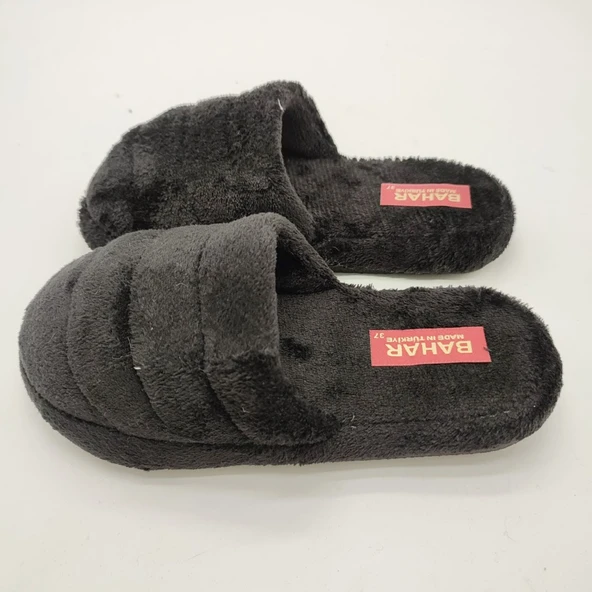 Yatay Dikişli Pofuduk Kadın Terlik Siyah Renk - 12