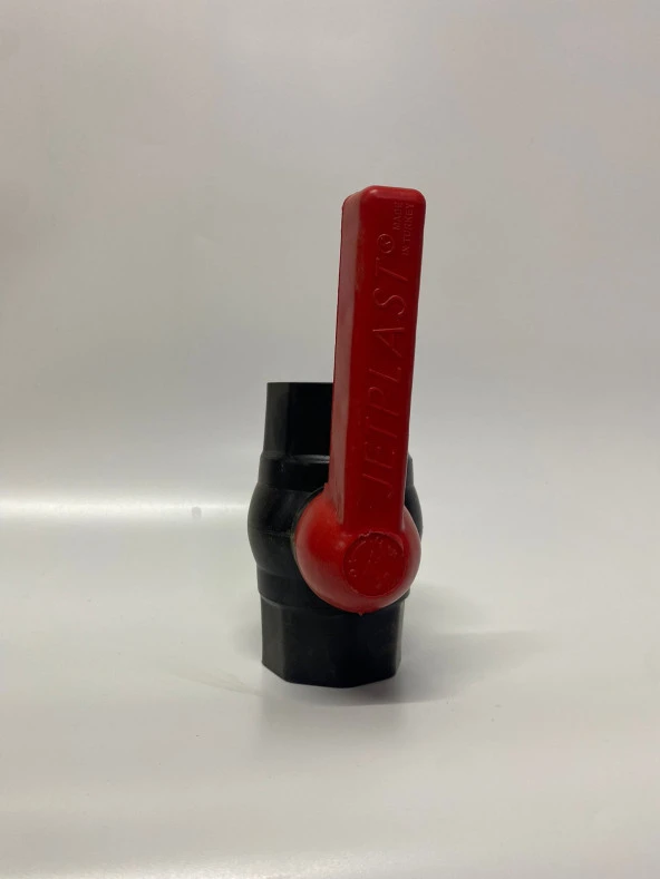 1 1/4" PVC KÜRESEL VANA DİŞLİ
