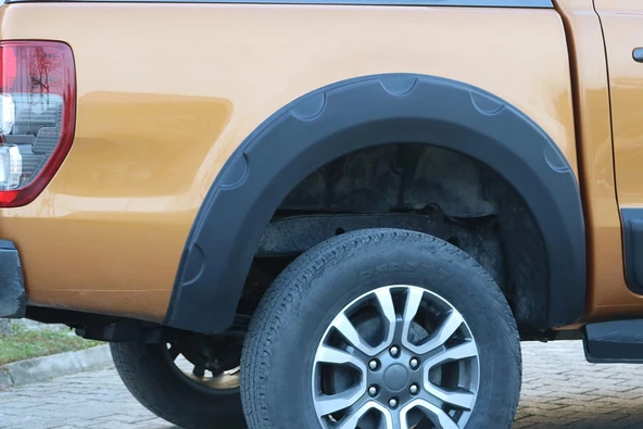 OMSA Ford Ranger Çamurluk Dodikleri 6 Parça Abs 2015-2022 Arası