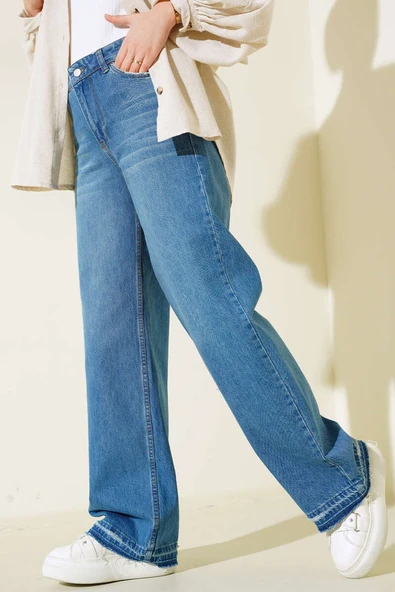 Paça Püskül Detaylı Palazzo Kot Pantolon Açık Mavi ürün görseli 1