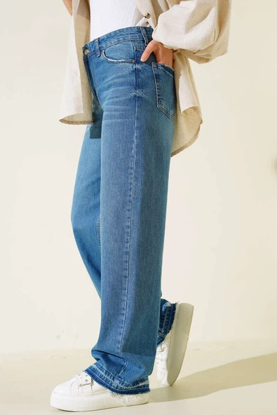 Paça Püskül Detaylı Palazzo Kot Pantolon Açık Mavi - Resim 3