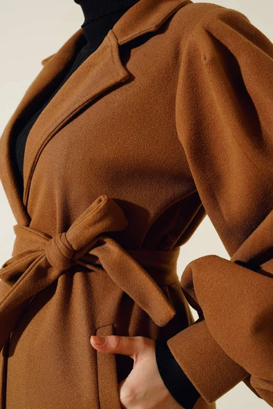 Balon Kol Kaşe Düğmeli Kaban Camel - Resim 4