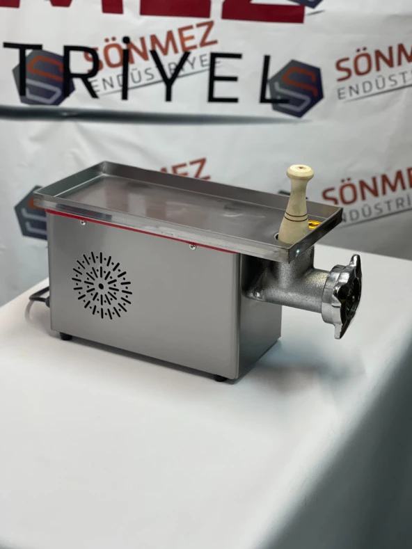 Arsel Kıyma Makinesi 12 Numara Saatte 70 Kg Kapasite ürün görseli 1