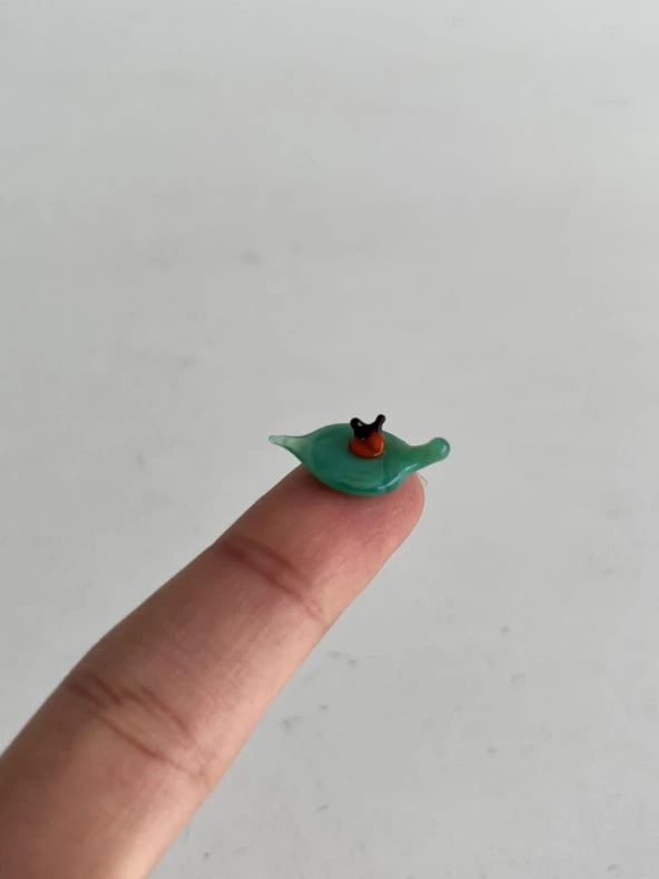 El Yapımı Mini Murano Cam Yaprak Üstü Uğur Böceği Biblo A152-05 - 4