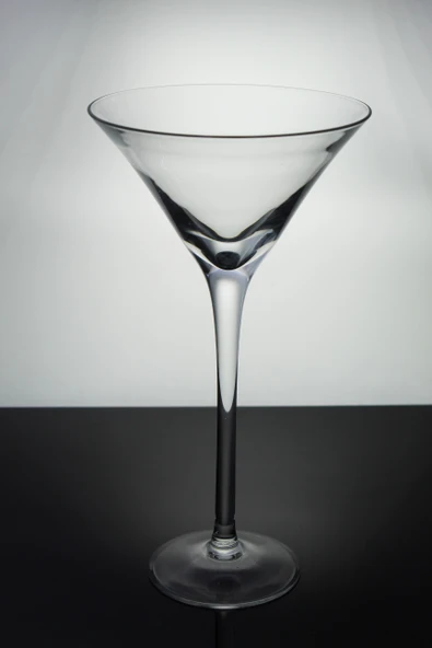 Paşabahçe Kristal El İmalatı Ayaklı Büyük Boy Martini Kadeh 1 Adet 642021 11186 - Resim 2