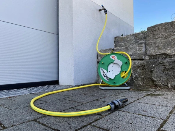 Brennenstuhl Premium Serisi WS3220 Ayarlanabilir Püskürtme Nozullu 20 Metre Su Hortum Makarası - Resim 5