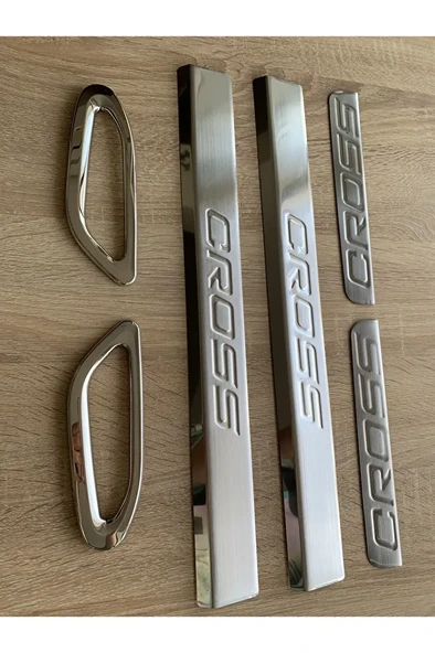 Egea Cross Uyumlu Sinyal Çerçevesi Geniş Parlak Yüzey Ve Kapı Eşiği Mat Yüzey Set Paslanmaz Çelik ürün görseli