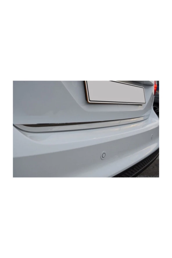 Ford Focus 3 Uyumlu Krom Bagaj Alt Çıtası 2011 - 2018 Arası Sedan ürün görseli