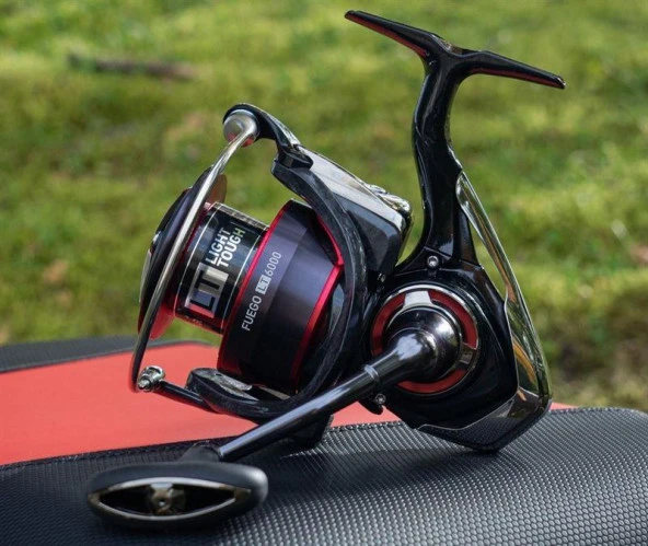 Daiwa Fuego 20LT 3000C Spin Olta Makinesi 7BB 5.3:1 - 4