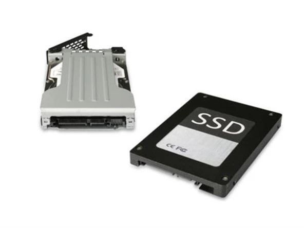 Icy Dock ToughArmor 2.5 inç x 1 Yuva 2.5 inç Çevirici Disk Kızağı - 3