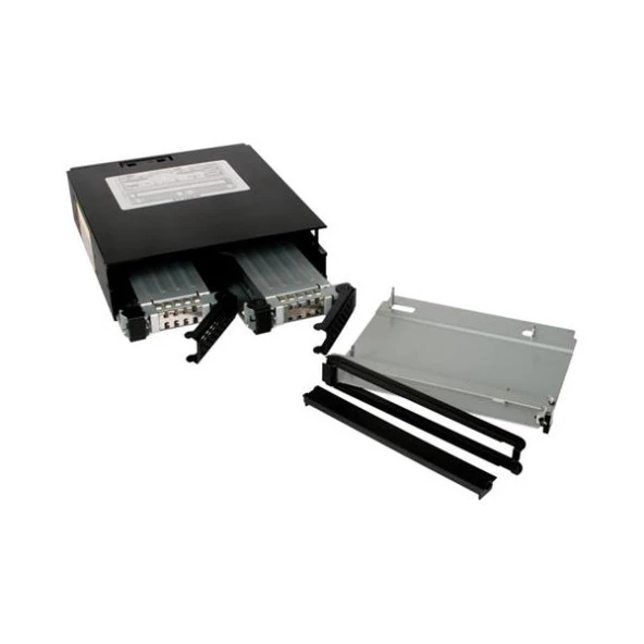 Icy Dock ToughArmor 2.5 inç Metal Kasa Disk Yuva Ünitesi - 3