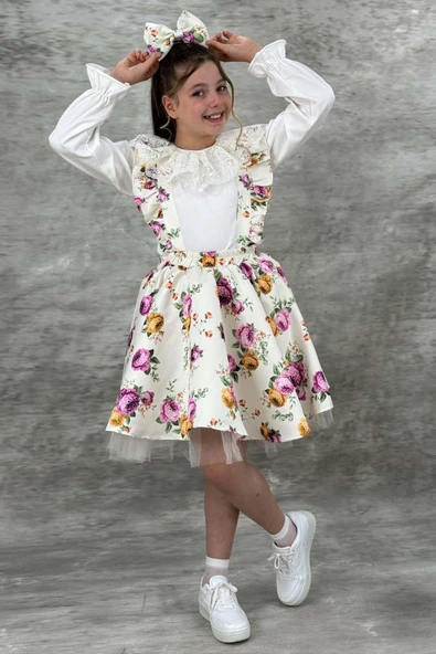 Kız Çocuk Yakası Güpür İşlemeli Bluz ve Flowers Baskılı Beyaz Salopet Takım - 3