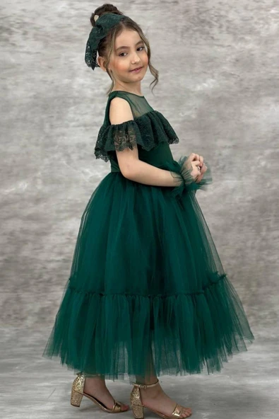 Kız Çocuk Yakası Transparan Omzu Açık Göğsü ve Kolları Güpür İşlemeli Yeşil Abiye - Resim 4