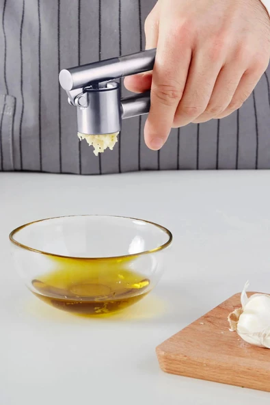 Koncıs Paslanmaz Çelik Sarımsak Ezici Elden Sıkmalı Ikea Modeli - Resim 3