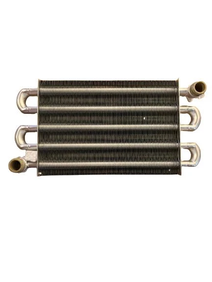 ANA EŞANJÖR GENEROUS VIESSMANN MONOTERMIK 270 MM GİRİŞ SAĞ ÖN 3/4 ürün görseli