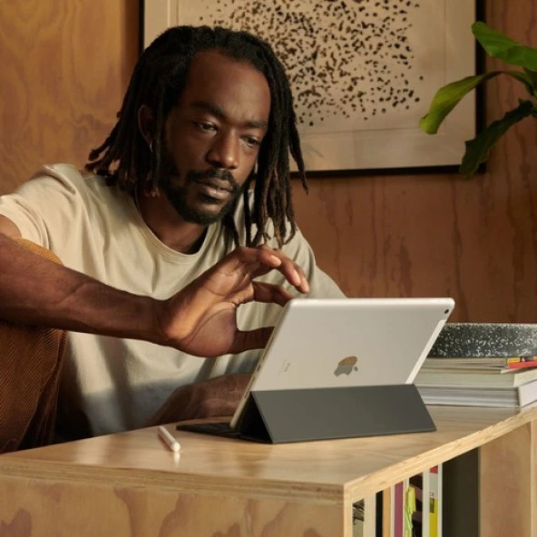 Apple iPad (9. Nesil) Wi-Fi + Cellular 64 GB MK493TU/A - Silver - 7