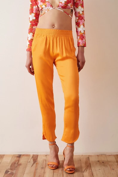 Beli Lastikli Saten Pantolon Turuncu - Resim 4
