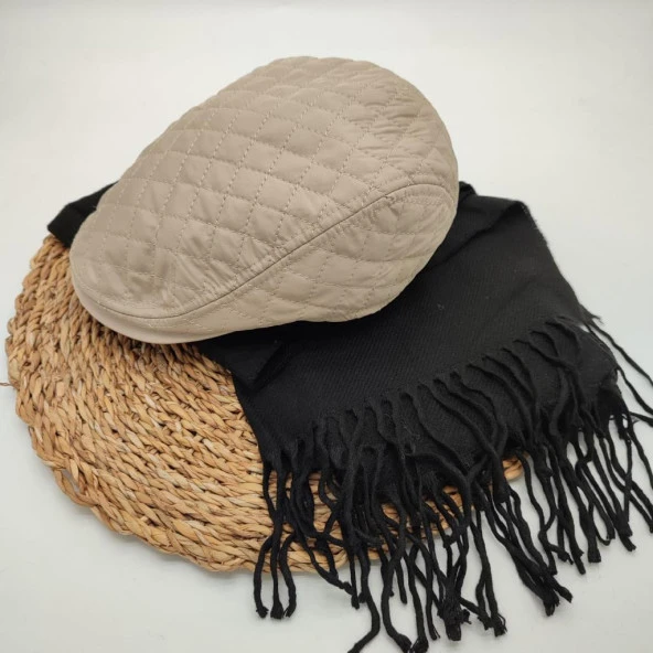 Kare Desenli Krem Renk Kasket ve Atkı İkili Takım - 6