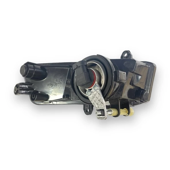 Audi A6 2009-2010-2011 Ön Tampon Sağ Sis Farı 4F0941700A - 3