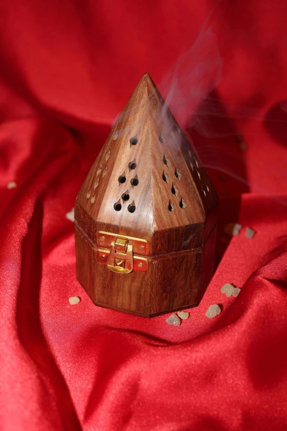 Ahşap Piramit Konik Tütsülük Sekizgen ürün görseli