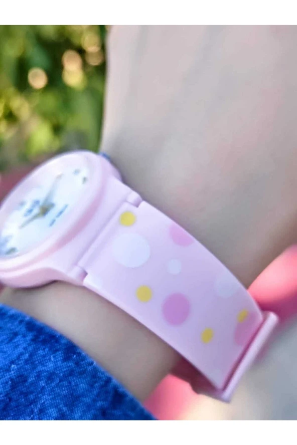 Q&Q Silikon Kordonlu 10 Atm Su Geçirmez Unisex Çocuk Kol Saati NSV06A-014VY - 2