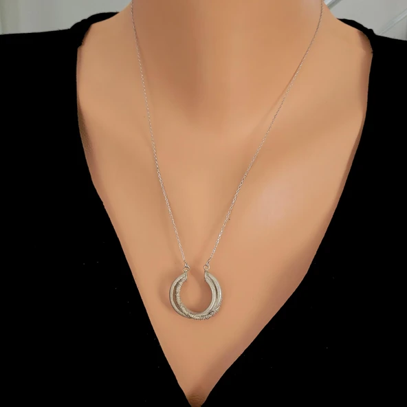 925 Ayar Gümüş Üçlü Boru Kolye ürün görseli