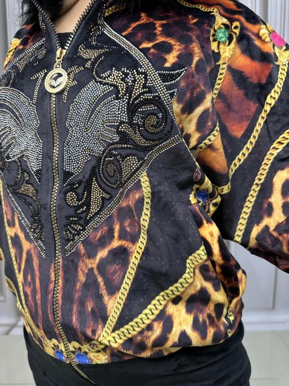 Leopar Desen Kürklü Crystal Taşlı Kadife Eşofman Takımı - KAHVE - 4