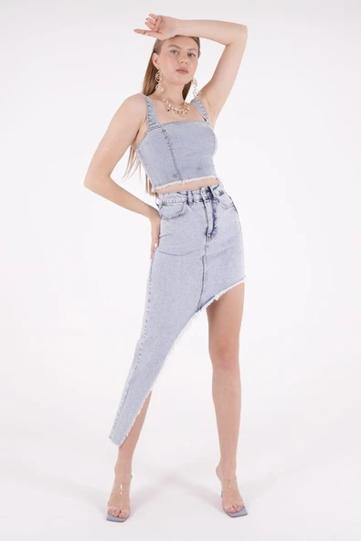 Püsküllü ve Çapraz Kesim Detaylı Cepli Astarsız Normal Belli Kadın Kot Etek Orta Mavi Denim Yaz