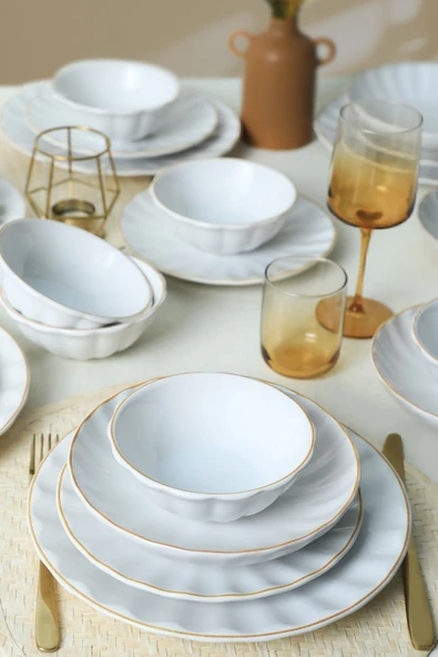 Keramika Keraart Beyaz Gold File Sirius Yemek Takımı 24 Parça 6 Kişilik 21374 ürün görseli