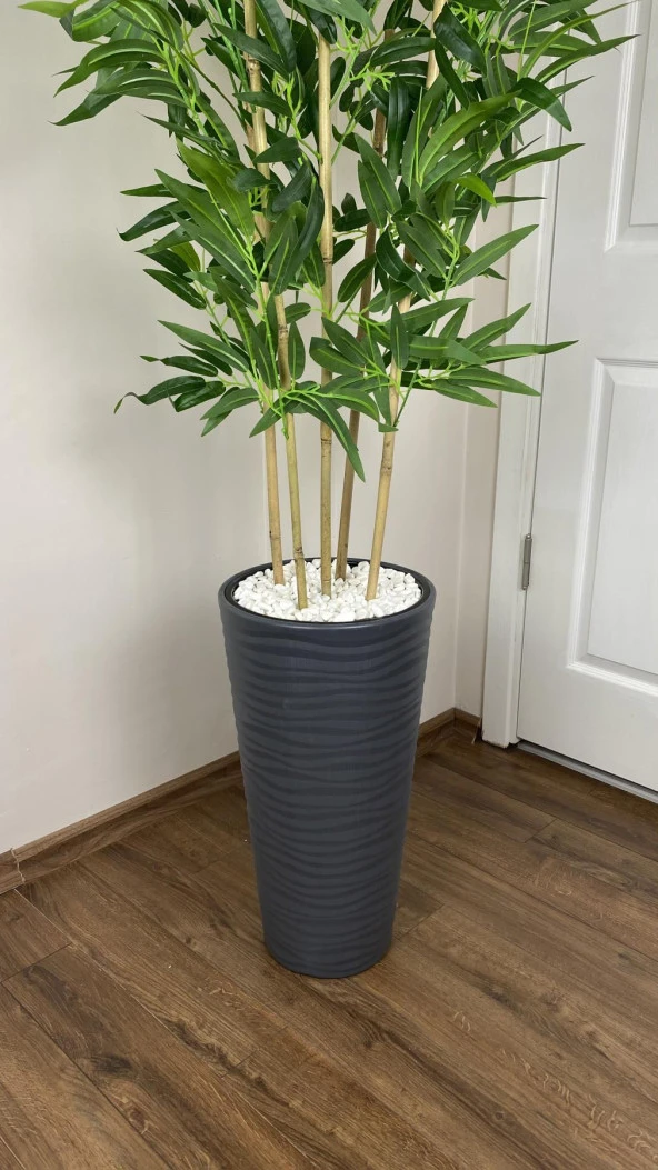 BİÇİÇEK YAPAY BAMBU AĞACI 185CM BÜYÜK YAPRAKLI 5 BAMBULU ANTRASİT RENK KUMSAL SAKSIDA YAPAY AĞAÇ - 3
