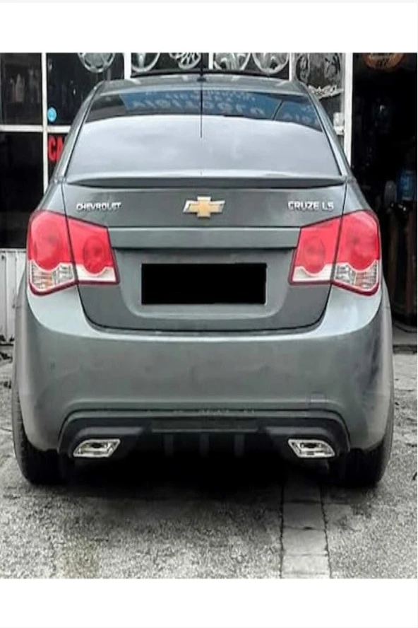Chevrolet Cruze Difüzör Siyah Boyalı ürün görseli